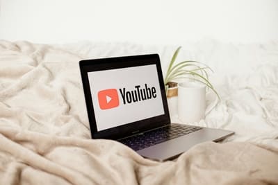 Apprendre le roumain : 3 chaines Youtube à suivre